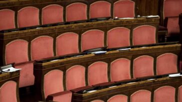 Senato respinge richiesta di autorizzazione a procedere contro Matteo Salvini per le frasi rivolte a Carola Rackete